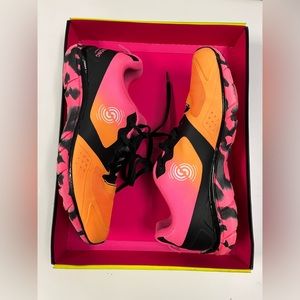 STRONG by Zumba Shoes SZ 7.5